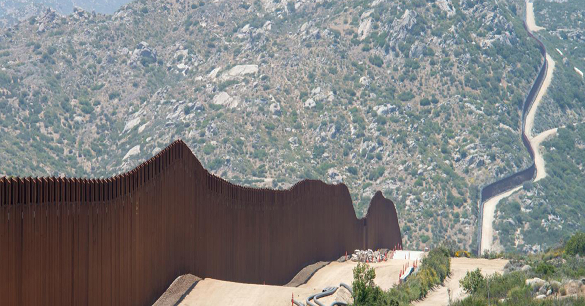 border-wall-greg-bulla-unsplash-1200-628